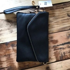 Elegant & Spacious Envelope Clutch